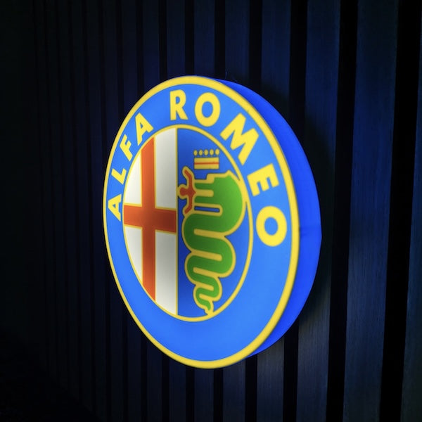 Alfa Romeo LED-Leuchte - LEDaura personalisierte LED-Leuchte