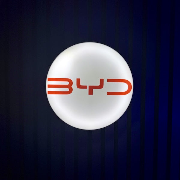 BYD LED-Leuchte - LEDaura personalisierte LED-Leuchte