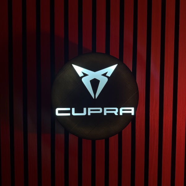 Cupra LED-Leuchte II - LEDaura personalisierte LED-Leuchte