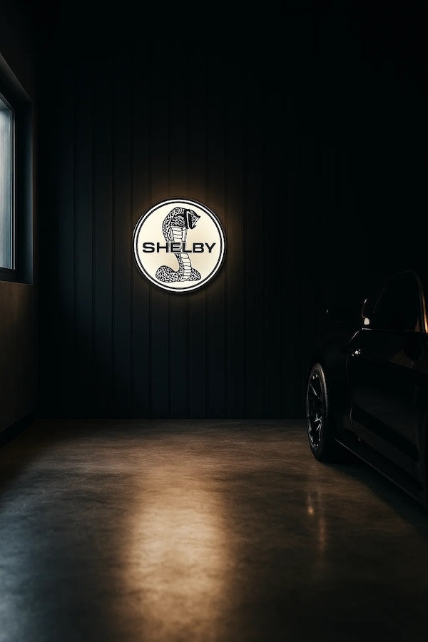 Shelby Cobra LED-Leuchte II - LEDaura personalisierte LED-Leuchte