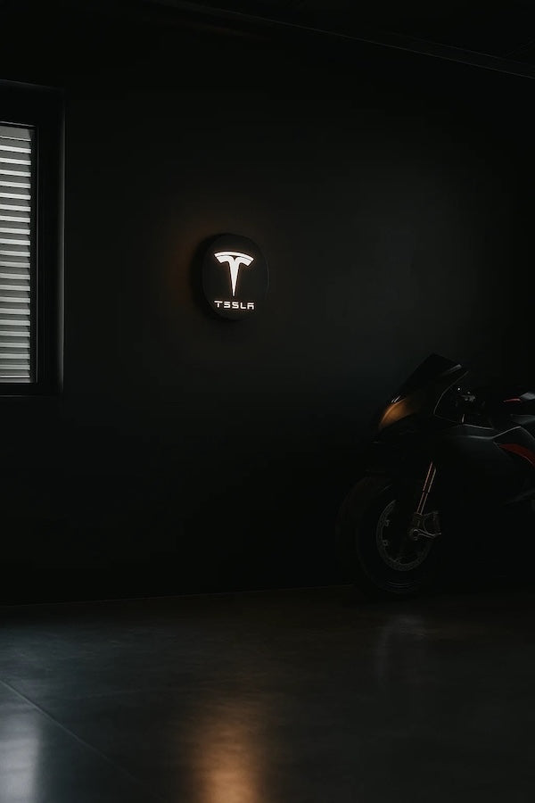 Tesla LED-Leuchte II - LEDaura personalisierte LED-Leuchte