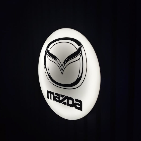 Mazda LED-Leuchte - LEDaura personalisierte LED-Leuchte