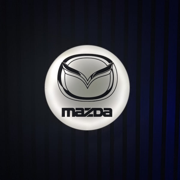 Mazda LED-Leuchte - LEDaura personalisierte LED-Leuchte