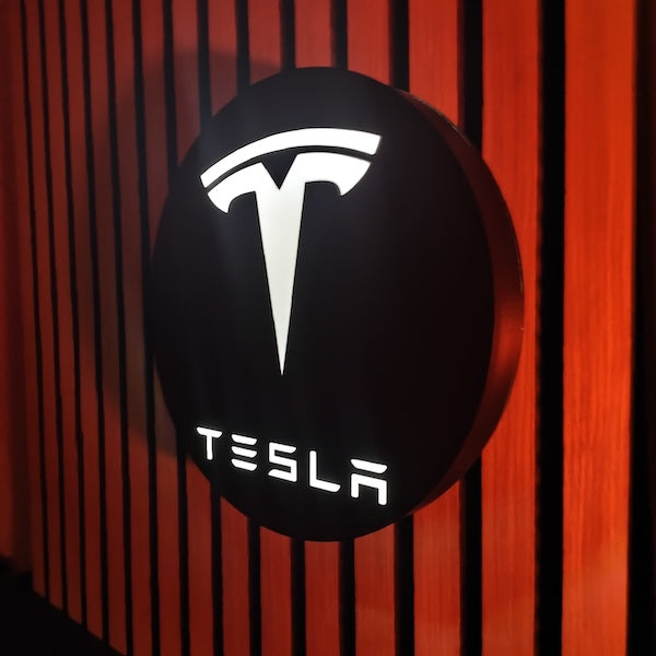 Tesla LED-Leuchte II - LEDaura personalisierte LED-Leuchte
