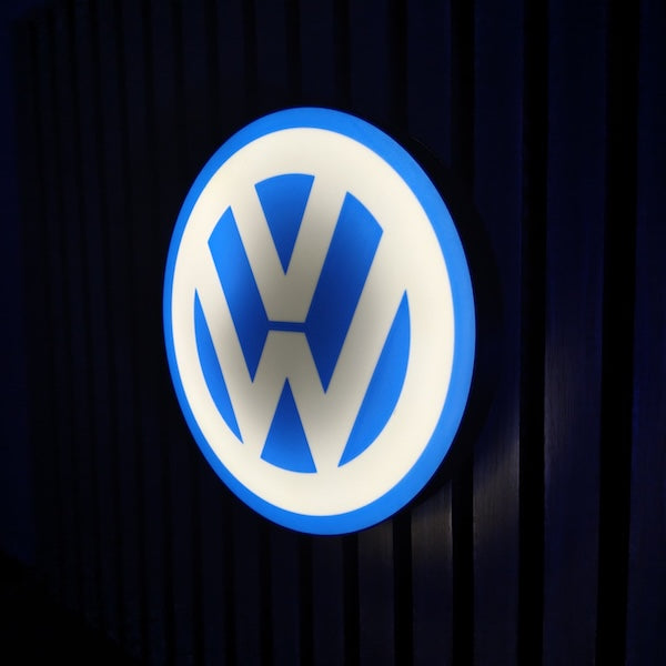 VW LED-Leuchte ALT - LEDaura personalisierte LED-Leuchte
